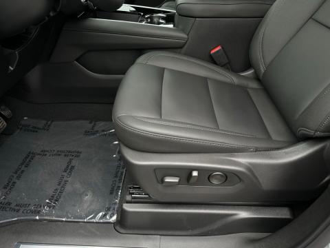 New Sterling Gray Metallic 2026 Chevrolet Tahoe LT RWD - photo 12 - Stock #261007