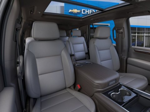 New Summit White 2026 Chevrolet Tahoe LT RWD - photo 16 - Stock #261370