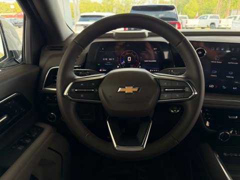 New Summit White 2026 Chevrolet Tahoe LT RWD - photo 19 - Stock #261370