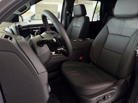 New Summit White 2027 Chevrolet Tahoe RST RWD - photo 13 - Stock #270048