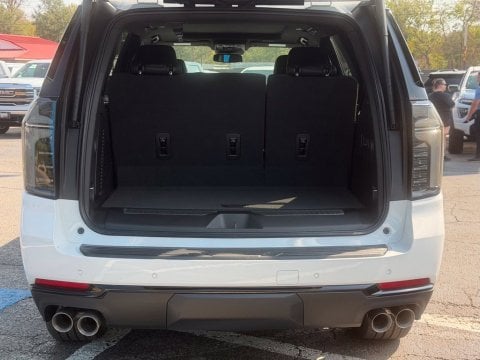 New Summit White 2027 Chevrolet Tahoe RST RWD - photo 8 - Stock #270048