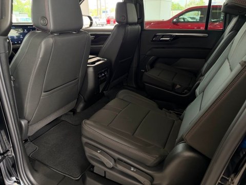 New Black 2026 Chevrolet Suburban RST 4WD - photo 15 - Stock #261201