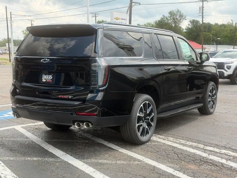 New Black 2026 Chevrolet Suburban RST 4WD - photo 6 - Stock #261201