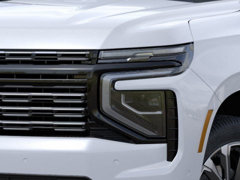 New Polar White Tricoat 2026 Chevrolet Suburban High Country 4WD - photo 10 - Stock #261330
