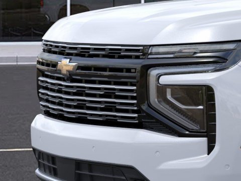 New Polar White Tricoat 2026 Chevrolet Suburban High Country 4WD - photo 13 - Stock #261330