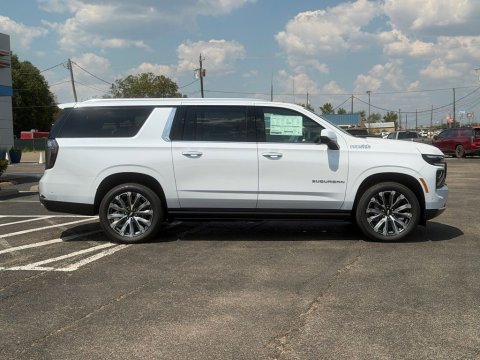 New Polar White Tricoat 2026 Chevrolet Suburban High Country 4WD - photo 4 - Stock #261330