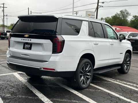 New Summit White 2026 Chevrolet Tahoe LS 4WD - photo 5 - Stock #260901