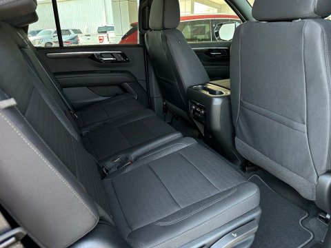 New Sterling Gray Metallic 2026 Chevrolet Tahoe LS 4WD - photo 18 - Stock #261186