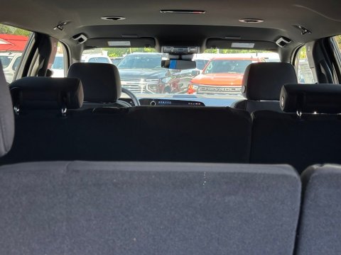 New Sterling Gray Metallic 2026 Chevrolet Tahoe LS 4WD - photo 9 - Stock #261186