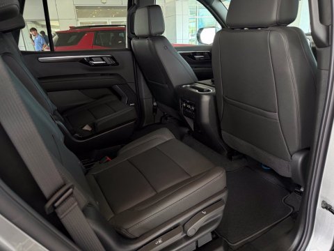 New Sterling Gray Metallic 2027 Chevrolet Tahoe Z71 4WD - photo 19 - Stock #270045