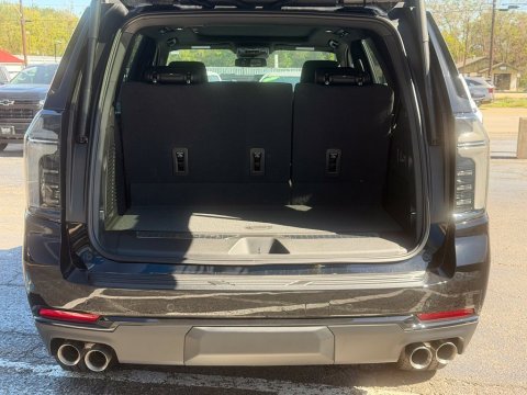 New Black 2027 Chevrolet Tahoe Z71 4WD - photo 9 - Stock #270052