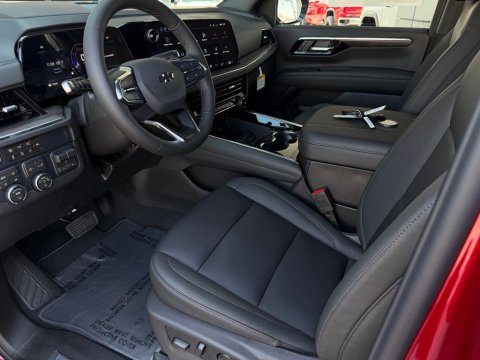 New Radiant Red Tintcoat 2026 Chevrolet Tahoe Z71 4WD - photo 10 - Stock #261348