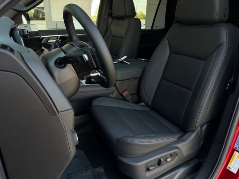 New Radiant Red Tintcoat 2026 Chevrolet Tahoe Z71 4WD - photo 13 - Stock #261348