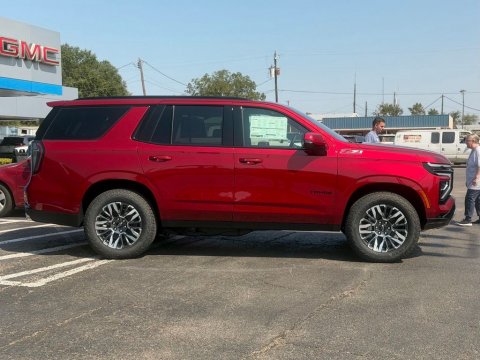 New Radiant Red Tintcoat 2026 Chevrolet Tahoe Z71 4WD - photo 4 - Stock #261348