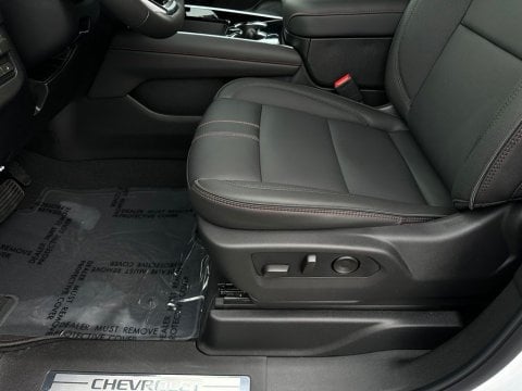 New Summit White 2026 Chevrolet Tahoe RST 4WD - photo 12 - Stock #261090