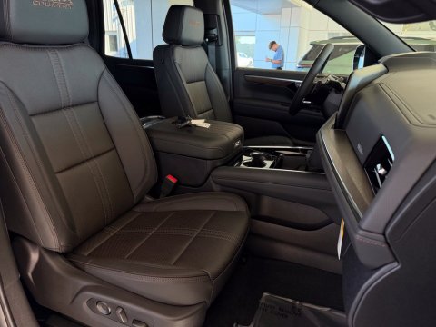 New Black 2027 Chevrolet Tahoe High Country 4WD - photo 18 - Stock #270063
