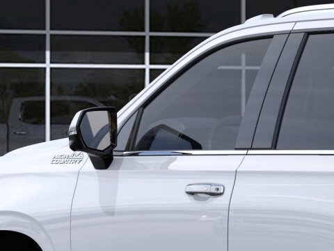 New Polar White Tricoat 2026 Chevrolet Tahoe High Country 4WD - photo 12 - Stock #261378