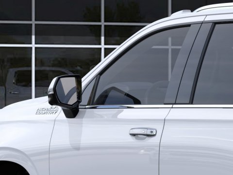 New Polar White Tricoat 2027 Chevrolet Tahoe High Country 4WD - photo 13 - Stock #270090