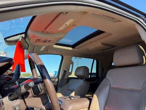 Pre-Owned Black 2018 Chevrolet Tahoe LT RWD - photo 16 - Stock #X2590