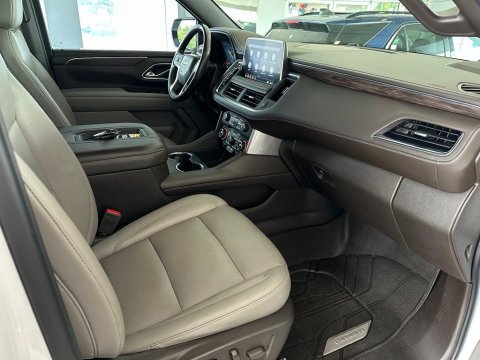 Pre-Owned Summit White 2021 Chevrolet Tahoe LT RWD - photo 17 - Stock #260989A