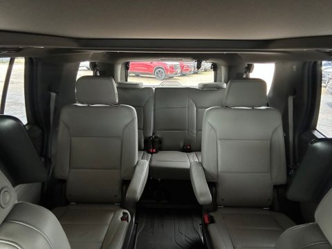 Pre-Owned Summit White 2021 Chevrolet Tahoe LT RWD - photo 27 - Stock #260989A