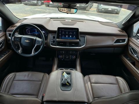 Pre-Owned Iridescent Pearl Tricoat 2023 Chevrolet Tahoe High Country RWD - photo 21 - Stock #260690A