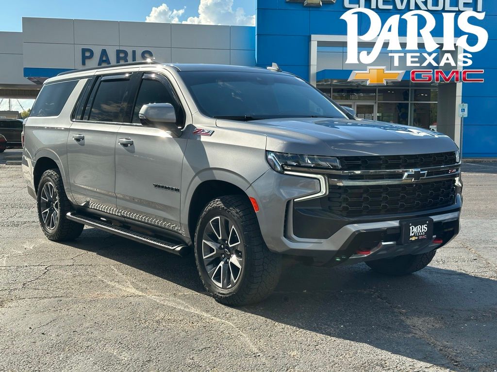 2022 Chevrolet Suburban Z71's photo