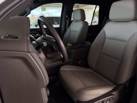 Pre-Owned Summit White 2024 Chevrolet Tahoe LT 4WD - photo 16 - Stock #270041A