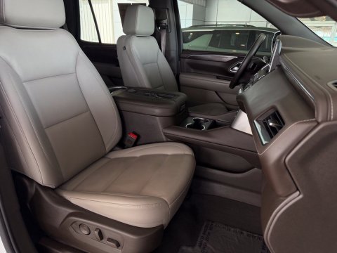 Pre-Owned Summit White 2024 Chevrolet Tahoe LT 4WD - photo 20 - Stock #270041A