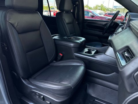 Pre-Owned Sterling Gray Metallic 2024 Chevrolet Tahoe Z71 4WD - photo 18 - Stock #261101A