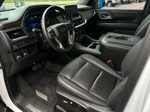 Pre-Owned Summit White 2022 Chevrolet Tahoe Z71 4WD - photo 11 - Stock #260854A