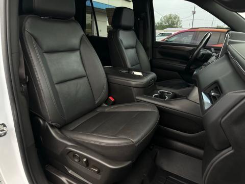 Pre-Owned Summit White 2022 Chevrolet Tahoe Z71 4WD - photo 18 - Stock #260854A