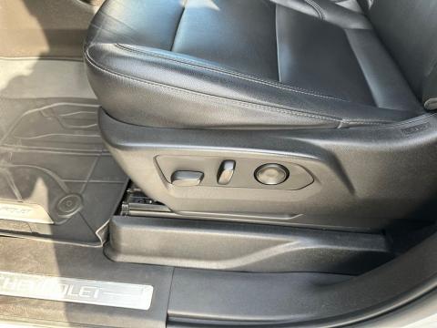 Pre-Owned Iridescent Pearl Tricoat 2021 Chevrolet Tahoe Z71 4WD - photo 14 - Stock #X2451