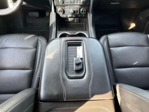 Pre-Owned Iridescent Pearl Tricoat 2021 Chevrolet Tahoe Z71 4WD - photo 23 - Stock #X2451