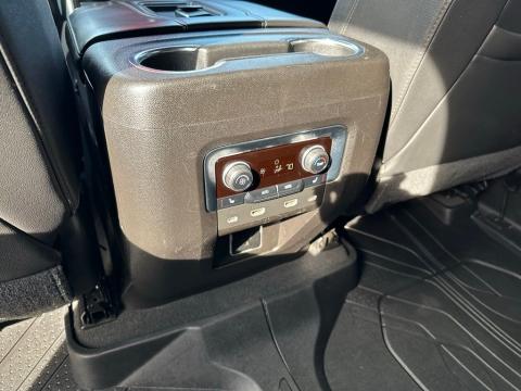 Pre-Owned Iridescent Pearl Tricoat 2021 Chevrolet Tahoe Z71 4WD - photo 24 - Stock #X2451