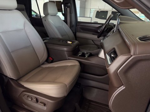 Pre-Owned Graywood Metallic 2021 Chevrolet Tahoe Z71 4WD - photo 20 - Stock #261247A
