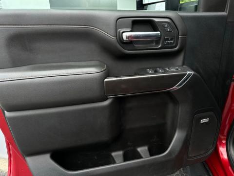 Pre-Owned Cayenne Red Tintcoat 2022 GMC Sierra 2500HD AT4 4WD - photo 10 - Stock #260821A