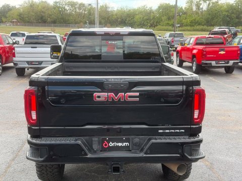 Pre-Owned Onyx Black 2020 GMC Sierra 2500HD Denali 4WD - photo 6 - Stock #X2598