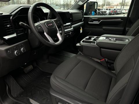 2026 GMC Sierra 2500HD SLE