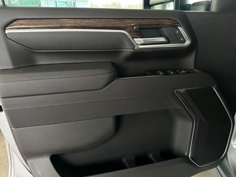 2026 GMC Sierra 2500HD SLE