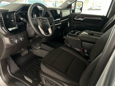 2026 GMC Sierra 2500HD SLE