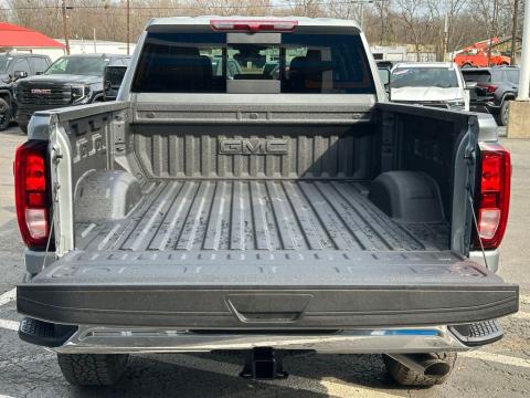 2026 GMC Sierra 2500HD SLE