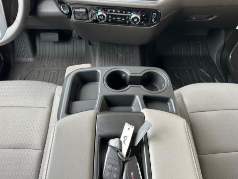 New Onyx Black 2026 GMC Sierra 2500HD SLE 4WD - photo 19 - Stock #260938