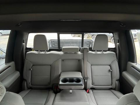 New Onyx Black 2026 GMC Sierra 2500HD SLE 4WD - photo 24 - Stock #260938