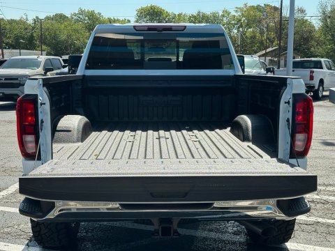 New Summit White 2026 GMC Sierra 2500HD SLE 4WD - photo 6 - Stock #261120