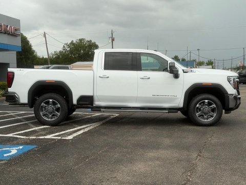 New Summit White 2026 GMC Sierra 2500HD SLT 4WD - photo 4 - Stock #261135