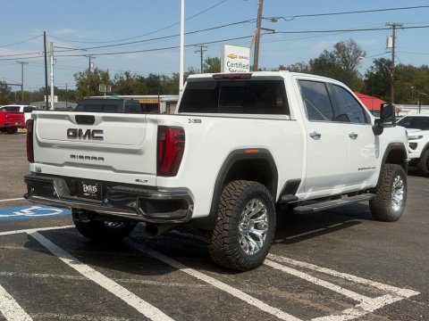 New Summit White 2026 GMC Sierra 2500HD SLT 4WD - photo 8 - Stock #260995