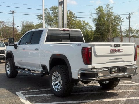 New Summit White 2026 GMC Sierra 2500HD SLT 4WD - photo 9 - Stock #260995