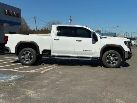 2026 GMC Sierra 2500HD SLT