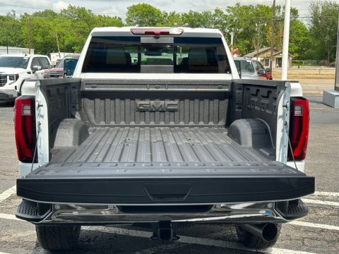 New Summit White 2026 GMC Sierra 2500HD SLT 4WD - photo 6 - Stock #260921